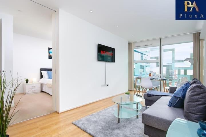 Pluxa Azure Cubic - Azure Cityview, Corporate Stays Welcome Birmingham Exterior foto