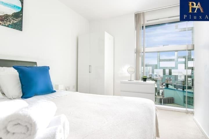 Pluxa Azure Cubic - Azure Cityview, Corporate Stays Welcome Birmingham Exterior foto