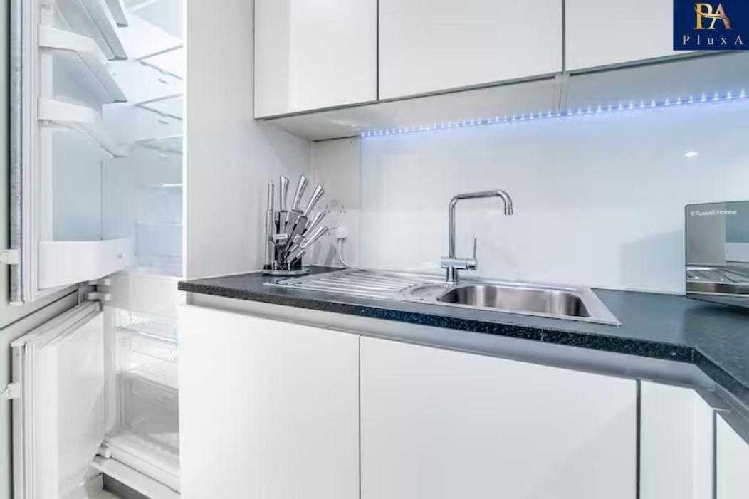 Pluxa Azure Cubic - Azure Cityview, Corporate Stays Welcome Birmingham Exterior foto