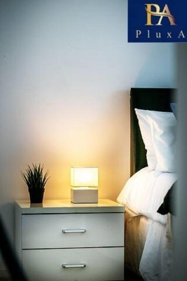 Pluxa Azure Cubic - Azure Cityview, Corporate Stays Welcome Birmingham Exterior foto